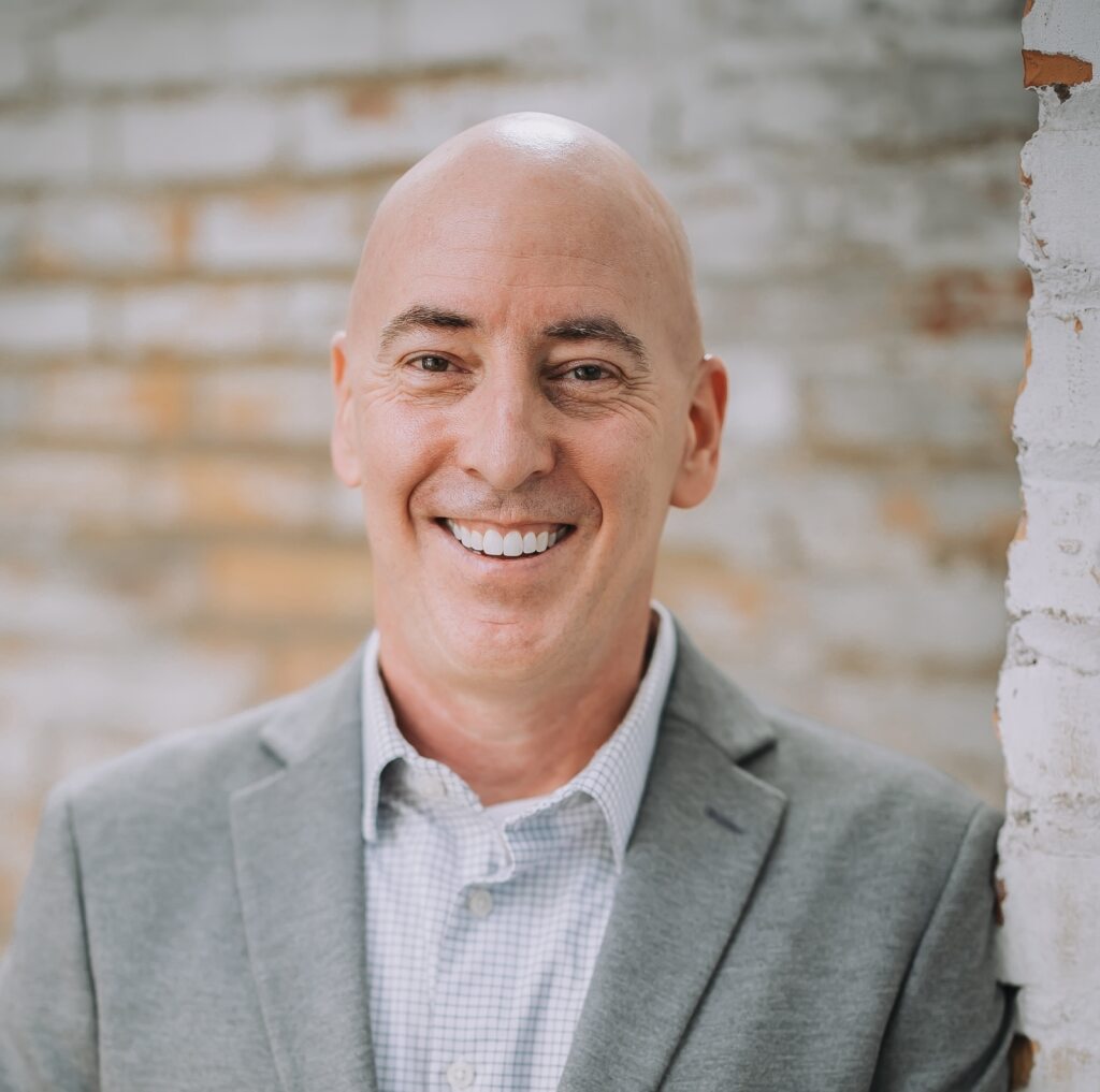 DMPLF Welcomes New Executive Director - Des Moines Public Library ...